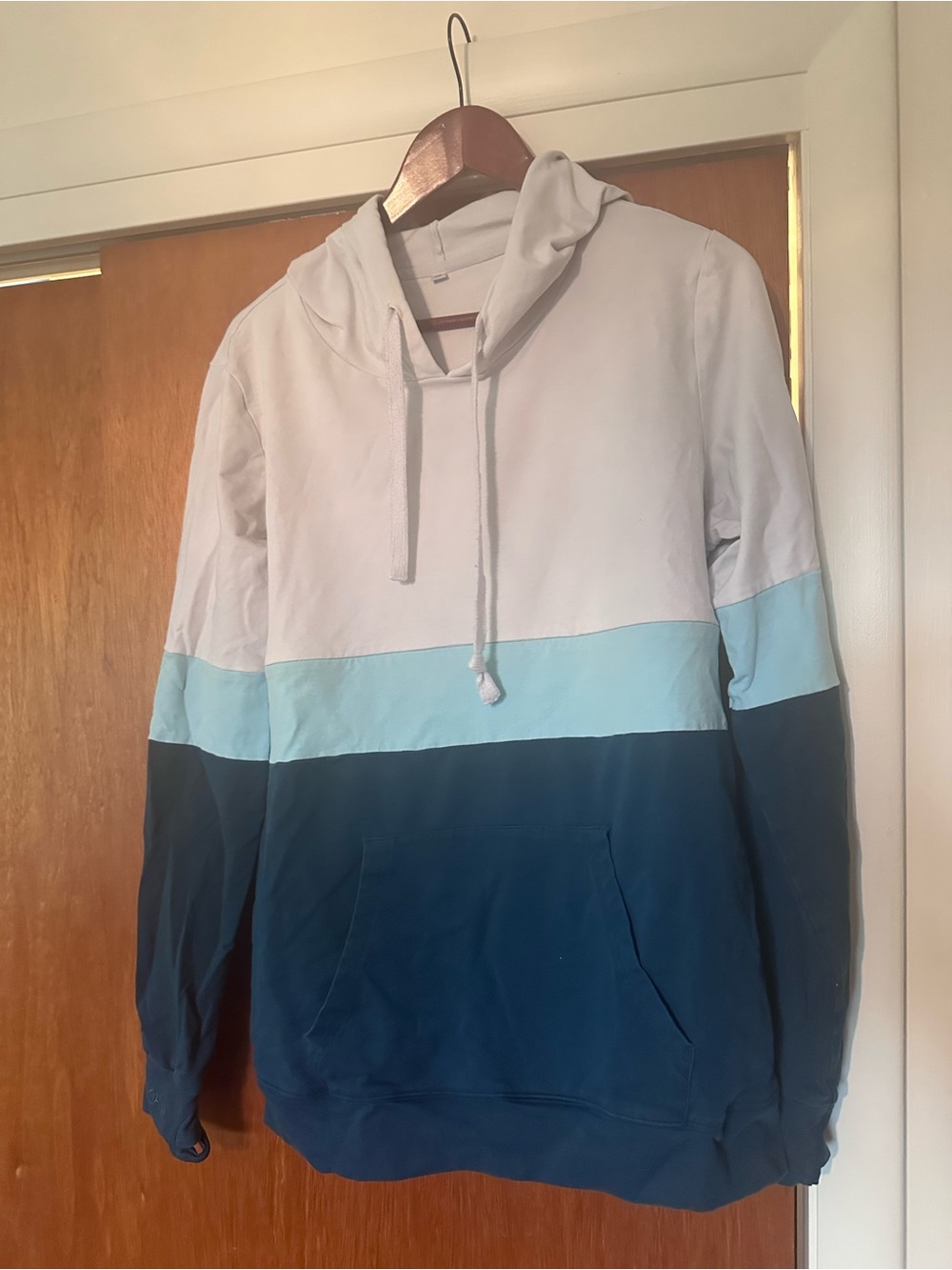 KIAVA Colorblock Hoodie in White, Light Blue & Navy